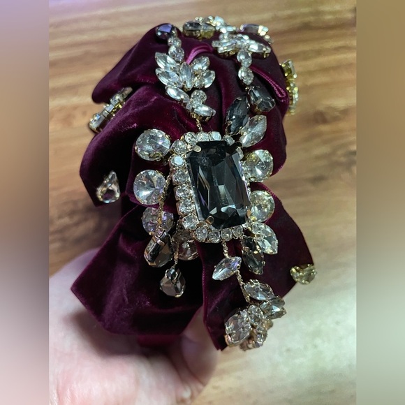 Baroque Embellished Headband main image 4
